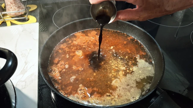 adding-worcester-sauce