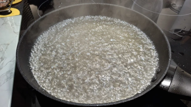 deglazing-pan