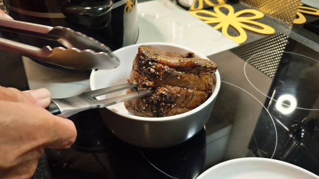 removing-carving-fork-from-joint
