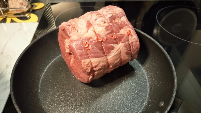 sealing-beef-joint