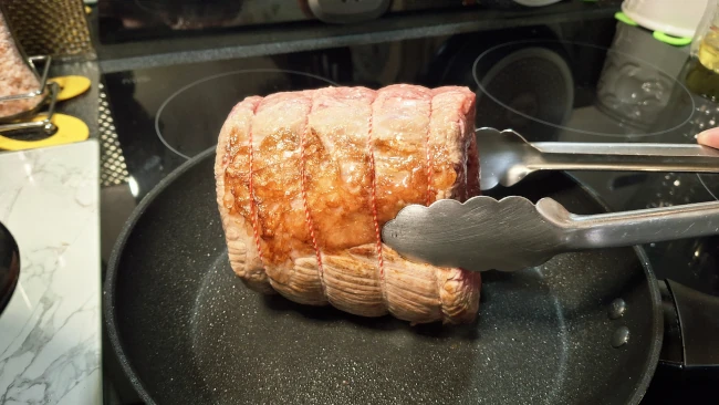 sealing-beef-joint