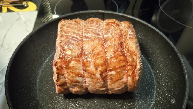 sealing-beef-joint