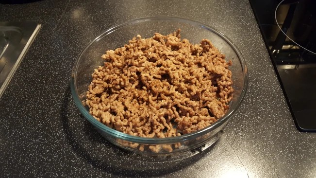 mince browned and set aside ready to use mince browned