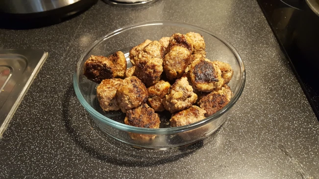 browning the meatballs browning meatballs