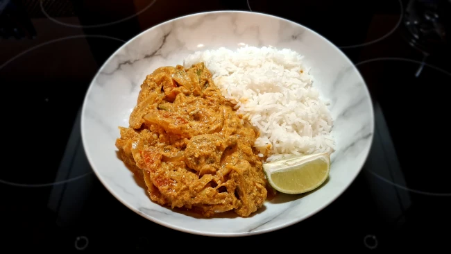 caribbean creamy pork curry and rice