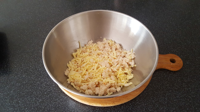 cheese breadcrumb topping