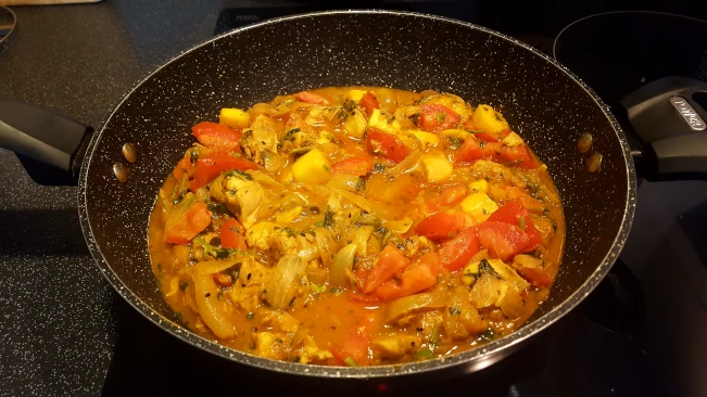 chicken with mango cooked