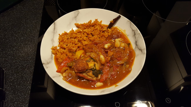 chicken chilli rice in dish