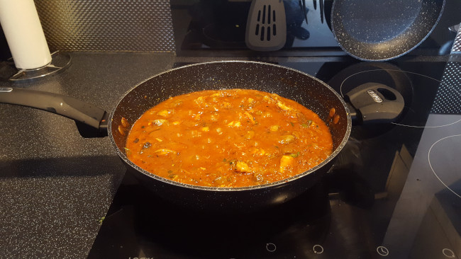 pasta sauce in pan