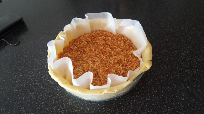 pie baking paper rice