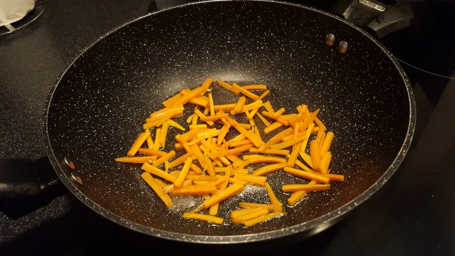carrots frying