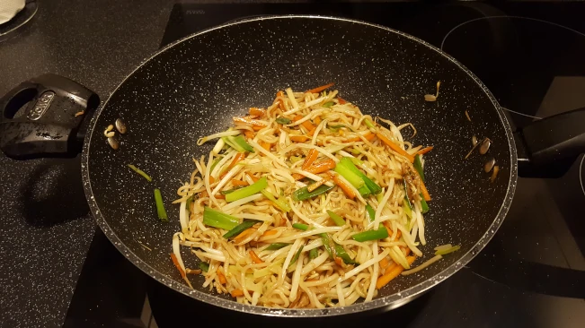 stirfry noodles