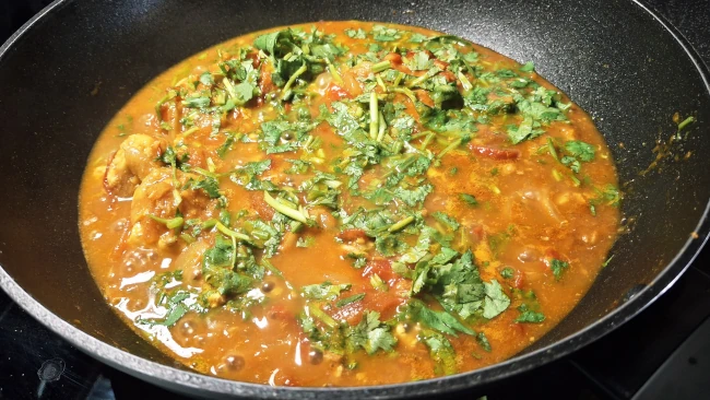 coriander-added-to-pan