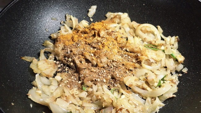 spices-added-to-onions