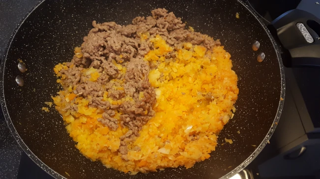 carrots celery onion mince