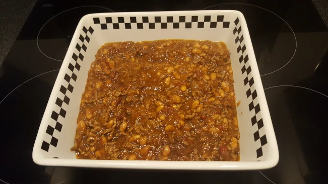 cottage pie filling in dish