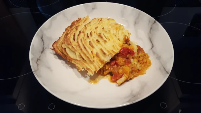 fish and chorizo pie plated