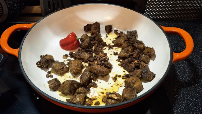 beef and scotch bonnet in dutch oven for jamaican beef & butter bean curry beef and scotch bonnet in dutch oven