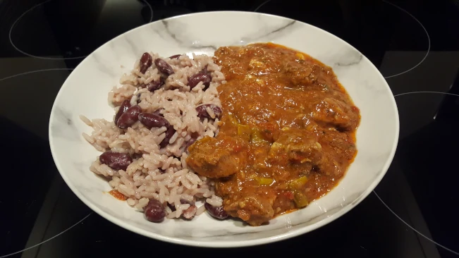jerked-pork-rice-and-peas-01