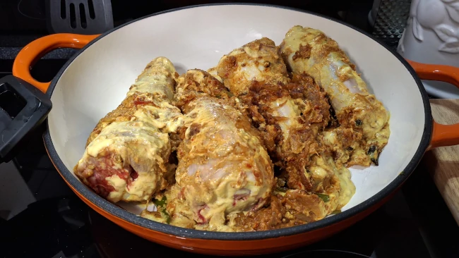 sealed-marinated-lamb-shanks-in-pan