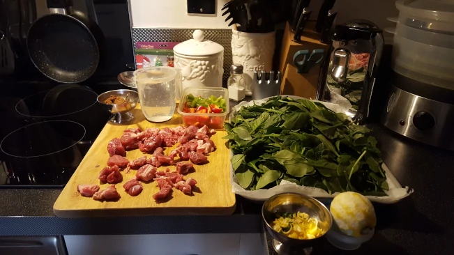 diced lamb & spinach for lamb curry with spinach diced lamb and ingredients
