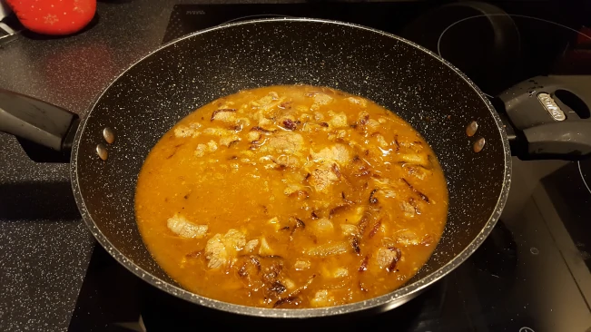 water added to cover the lamb water added to pan