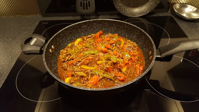 lamb-madras-in-pan