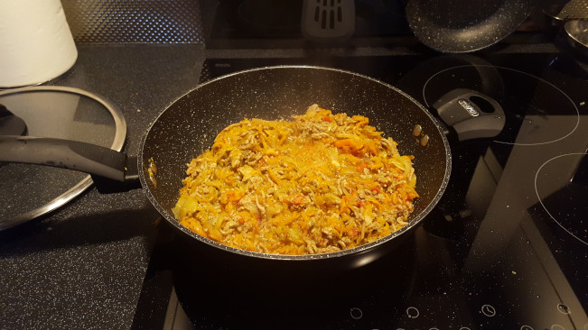 lamb veg spices tomatoes