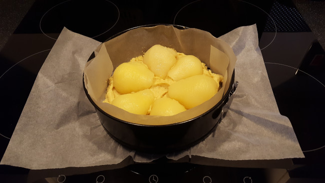 pear halves in cake tin