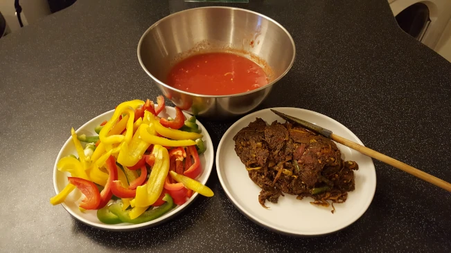 curry paste, peppers & tomatoes curry paste, peppers & tomatoes