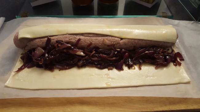 wrapping filling in pastry