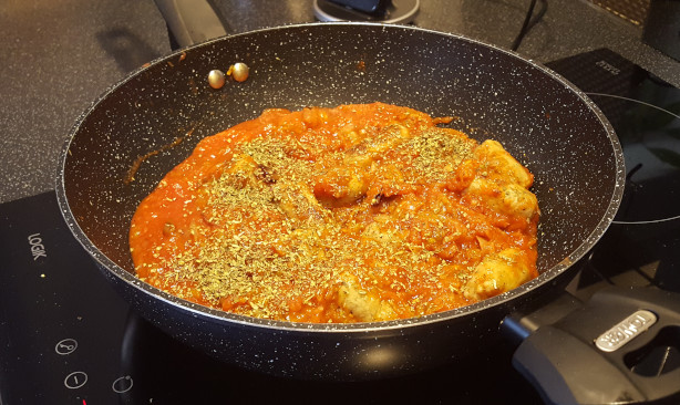 sausage-toms-mixed-in-herbs