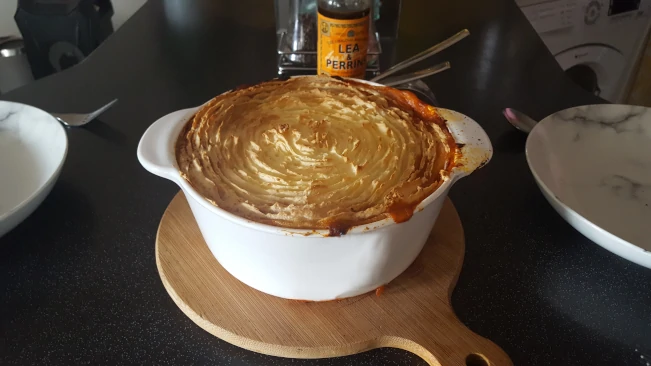 Sausage pepper mash pie