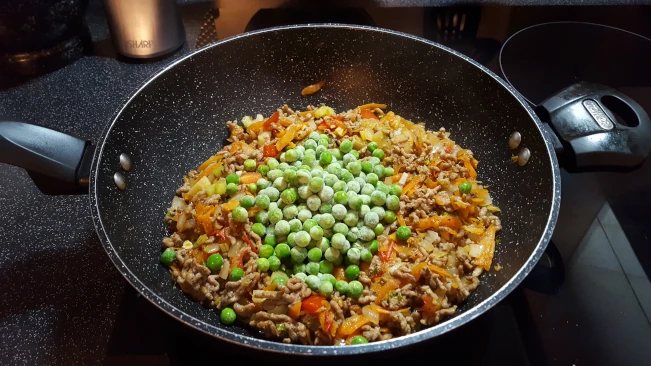 peas added to savoury mince peas added