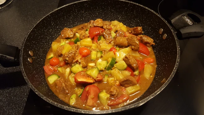 Home made sweet and sour pork sweet and sour pork cooked