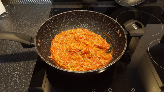 tomatoes & rice in pan